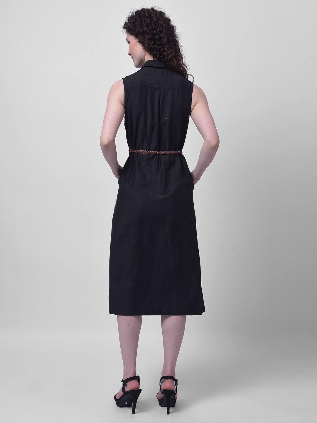 Numero Uno Women Black Sleeveless Shirt Dress